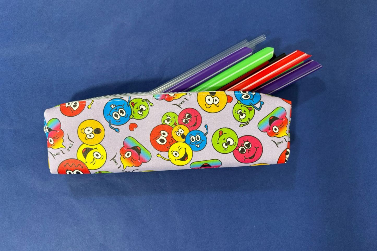 Trousse avec pailles