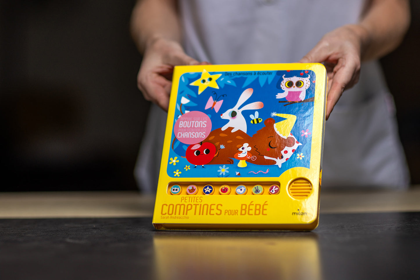 Livre "sonore petites comptines pour bébé"