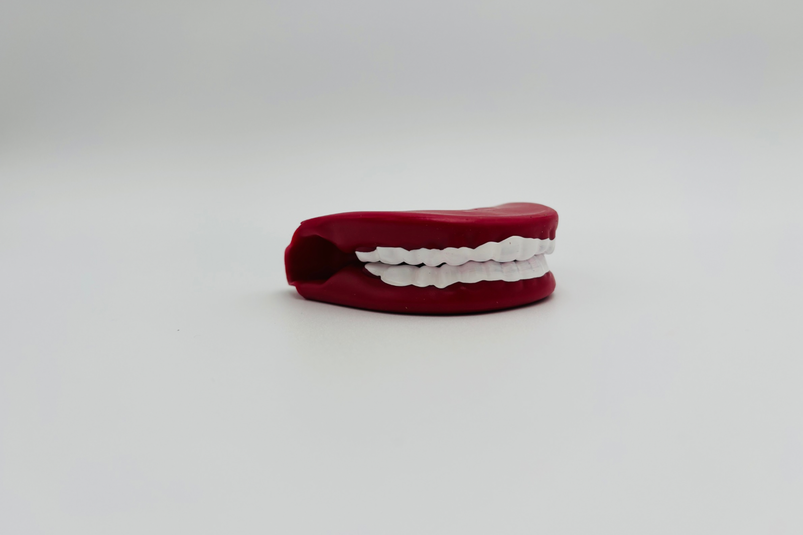 Marionnette Buccale Ultrassist – Verte – Avec Langue Souple Et Brosse à Dents – Orthophonie
