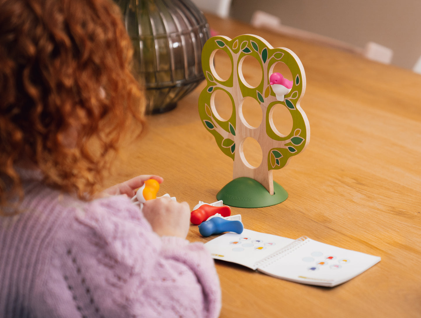 Sur un arbre posés de Smart Games®