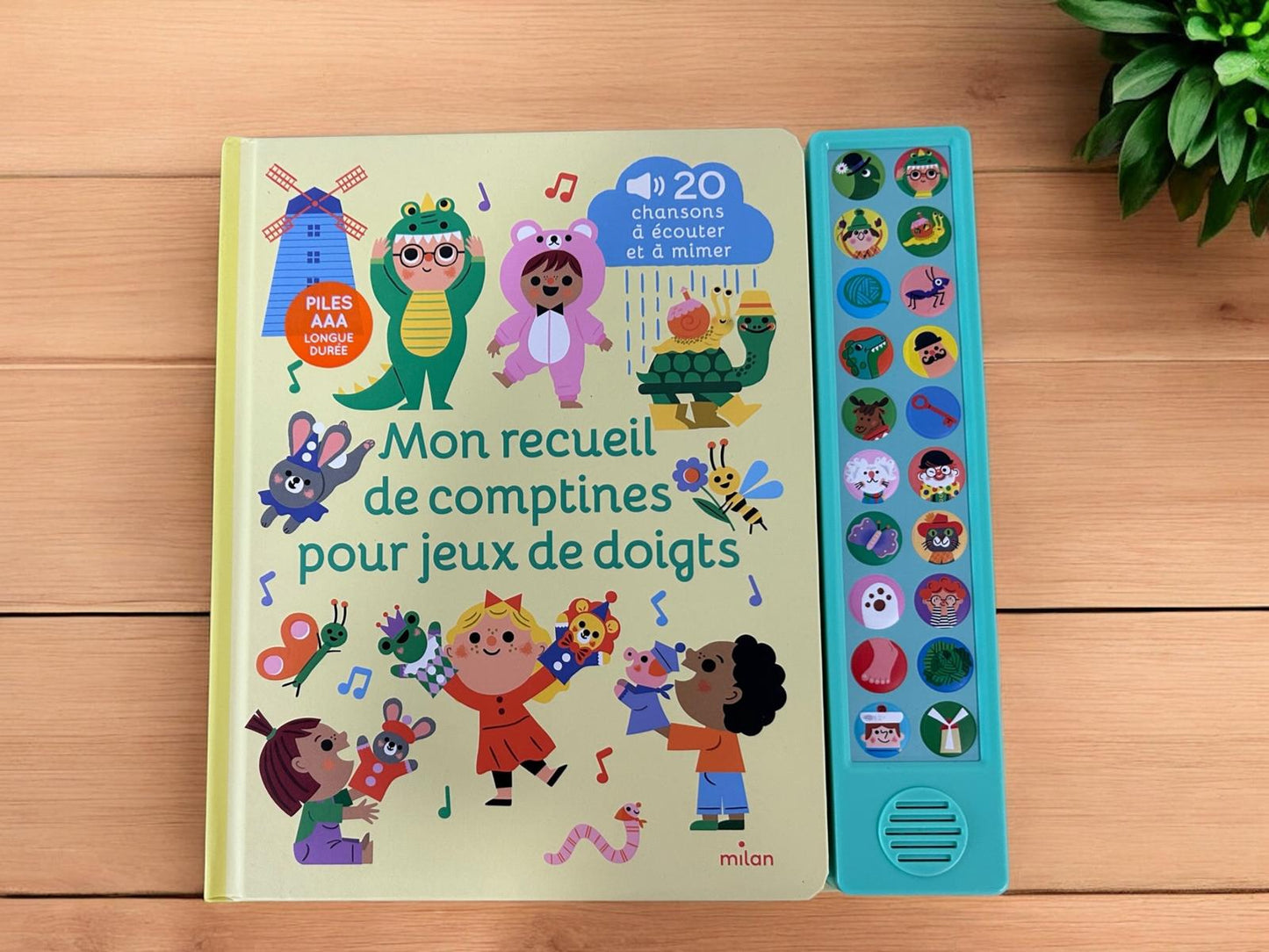 Livre "Mon recueil de comptines pour jeux de doigts"