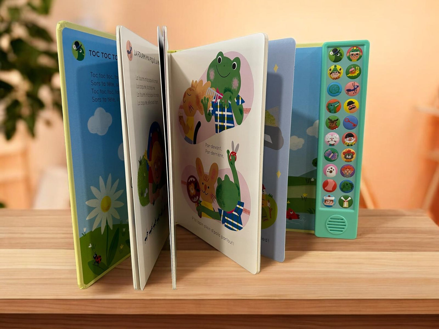 Livre "Mon recueil de comptines pour jeux de doigts"