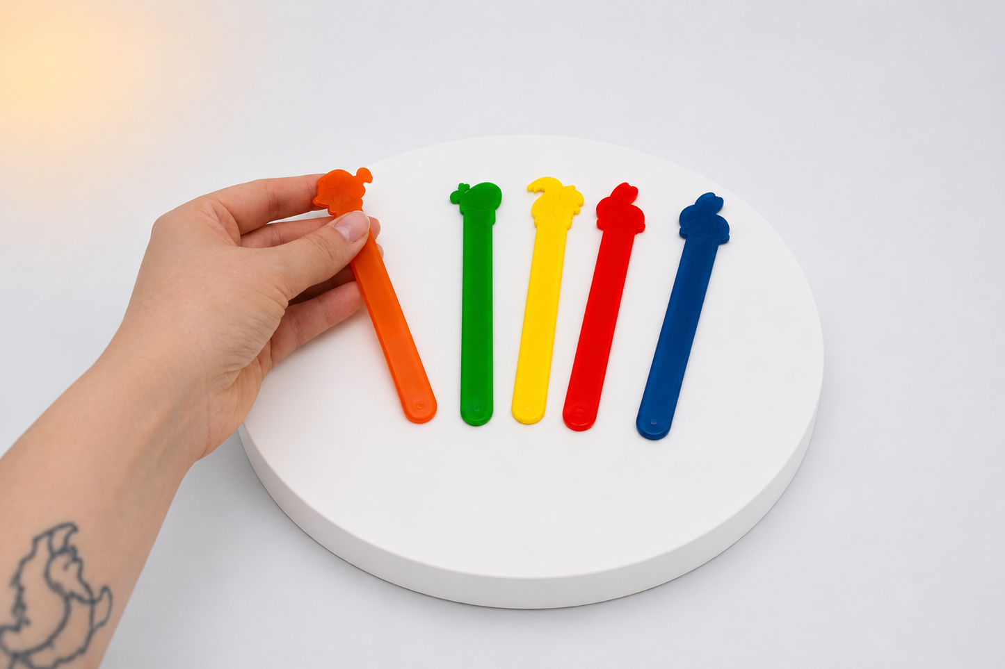 Abaisse-langue colorés animaux lot de 20 GIMA