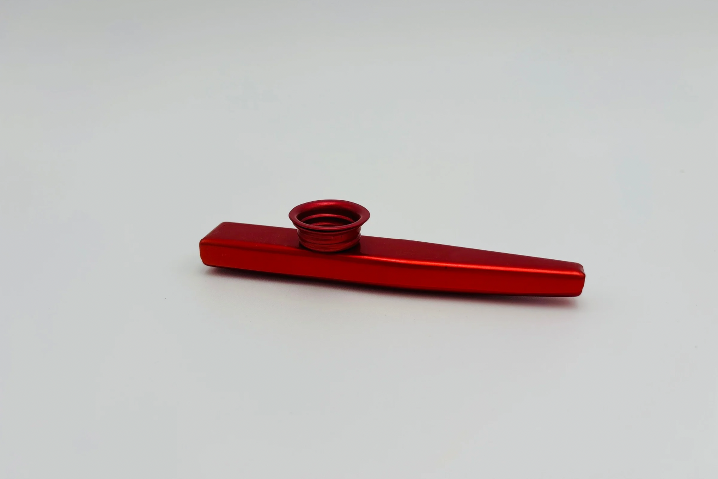 Kazoo métal coloré