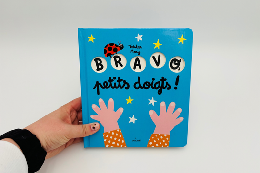 Livre "bravo petits doigts"