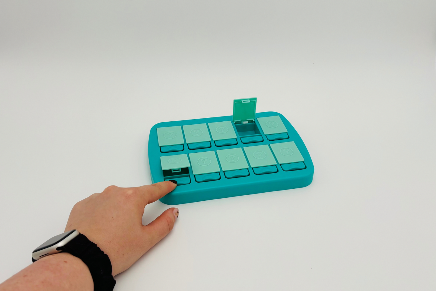 Mini plateau à cases Match Up FRED