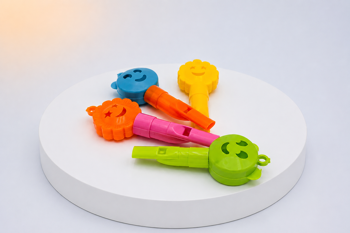 Sifflets smiley lot de 4