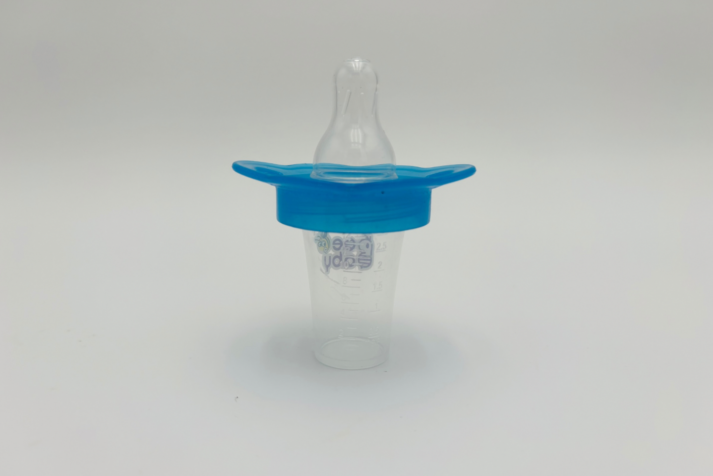 Tétine à boire (distributrice de liquide ou médicament)